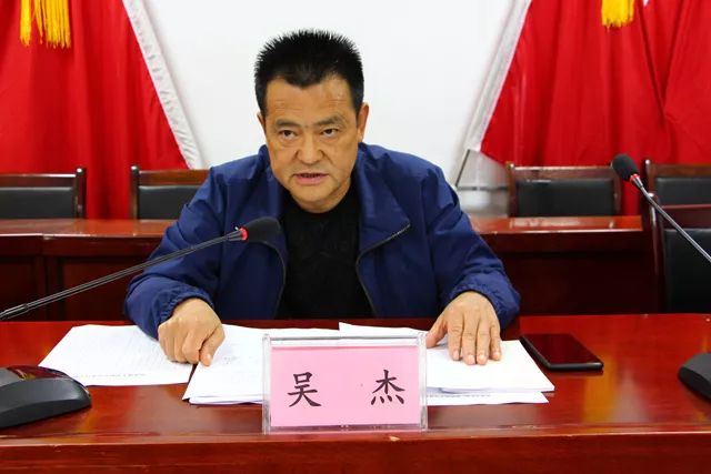 贫困县人口退出_人口普查(2)