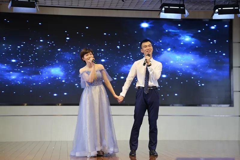 夜空中最亮的星猜成语_夜空中最亮的星图片