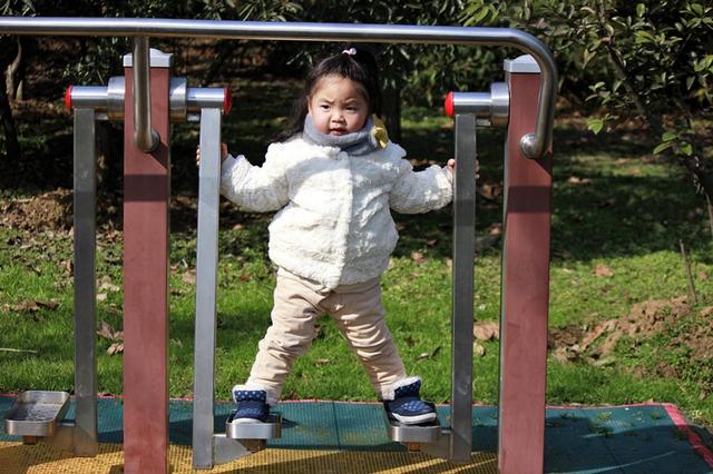                     儿科医生：想要娃个子高，3样少不了！“天然助长剂”，娃个子蹿