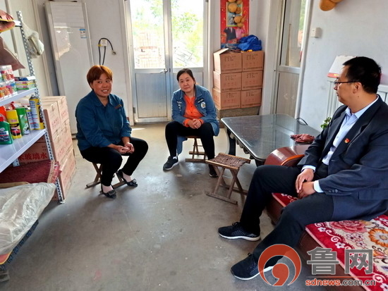 
王村镇中心学校开展千名教师大家访活动


