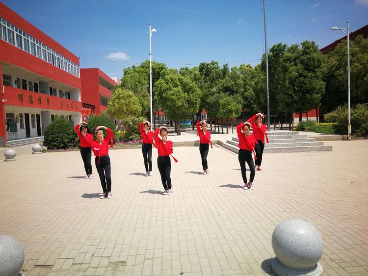 
邓州市桑庄镇中心校：模拟迎验促提升均衡交流共发展


