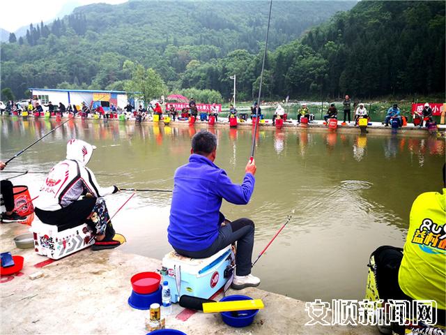 贵州等各省,市共246名运动员参加,其中,中国境内特级竞钓大师王兵前来