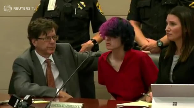 本周就要毕业,却为阻止枪手牺牲
本周就要毕业,却为阻止枪手牺牲