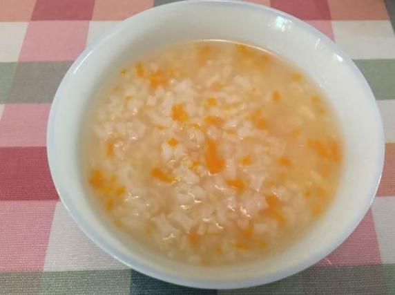                     医生坦言：2种粥很“消火”，宝宝吃了好，不积食少生毛病