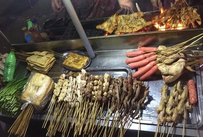 南宁超有人气的夜宵街大盘点你最常去的是哪一条