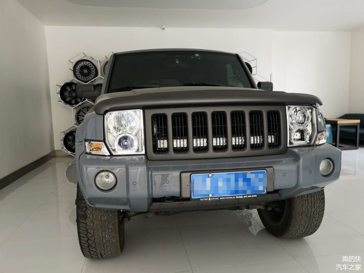 什么是越野车图片 d8ffef6dac0749b6abbd2d5b2c4aa667.png