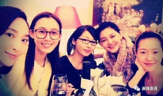 原创
骂网友是酸民,说从没伪装哈佛学历,范玮琪的脸皮有点厚呀
原创
骂网友是酸民,说从没伪装哈佛学历,范玮琪的脸皮有点厚呀