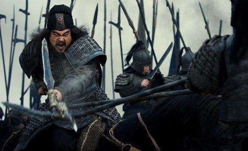 张飞战马超不分胜负，如果换成关羽战马超，马超直接被杀