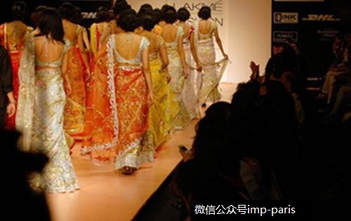 �ݳ�Ʒ���ѻ�����һ���޴��г�--ӡ��