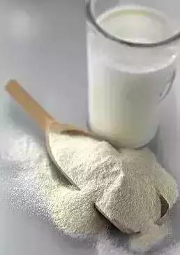                     婴儿用品10大黑名单曝光，红药水、游泳脖圈，孩子用了会影响发育