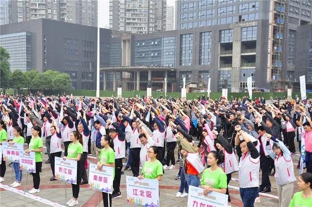 重庆2018年人口_2018年人口流失100万以上城市 重庆排名榜首,为什么东北没有城市