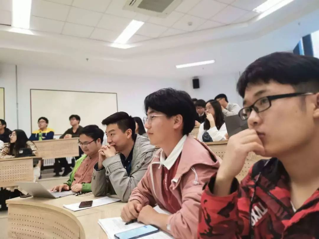 2019年经济讲座_经济系召开2019全国金融与证券投资模拟实训大赛指导讲座