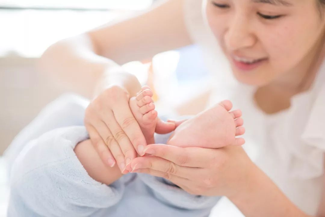 婴幼儿人口_人口普查图片(2)