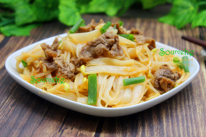 如何炒牛肉炒河粉 30df963191ed4f8a82d5461bdd6e62ad.jpeg