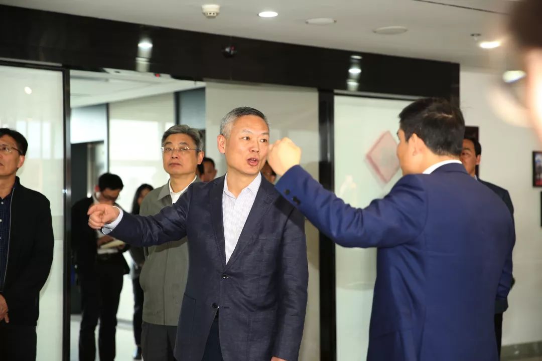 绍兴市政协党组织书记,主席魏伟一行考察调研瓦栏设计