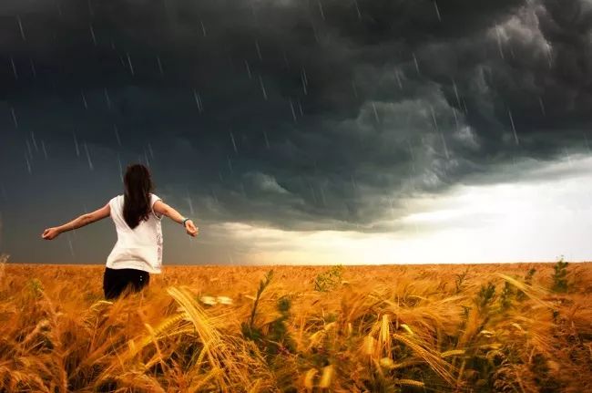 静静的,听雨,听你