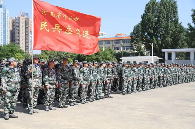 邓州市举行2019年民兵整组点验大会