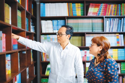 
墨西哥梅里达市兴起“中文热”


