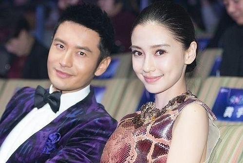 原创为破婚变传闻,黄晓明夫妇带孩公开露面,有谁注意到杨颖的表情