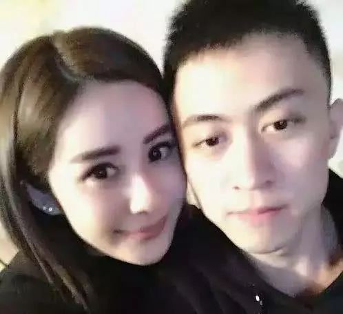 王思聪女友年龄 867c45369bfd444481934d50dd94cc15.jpeg