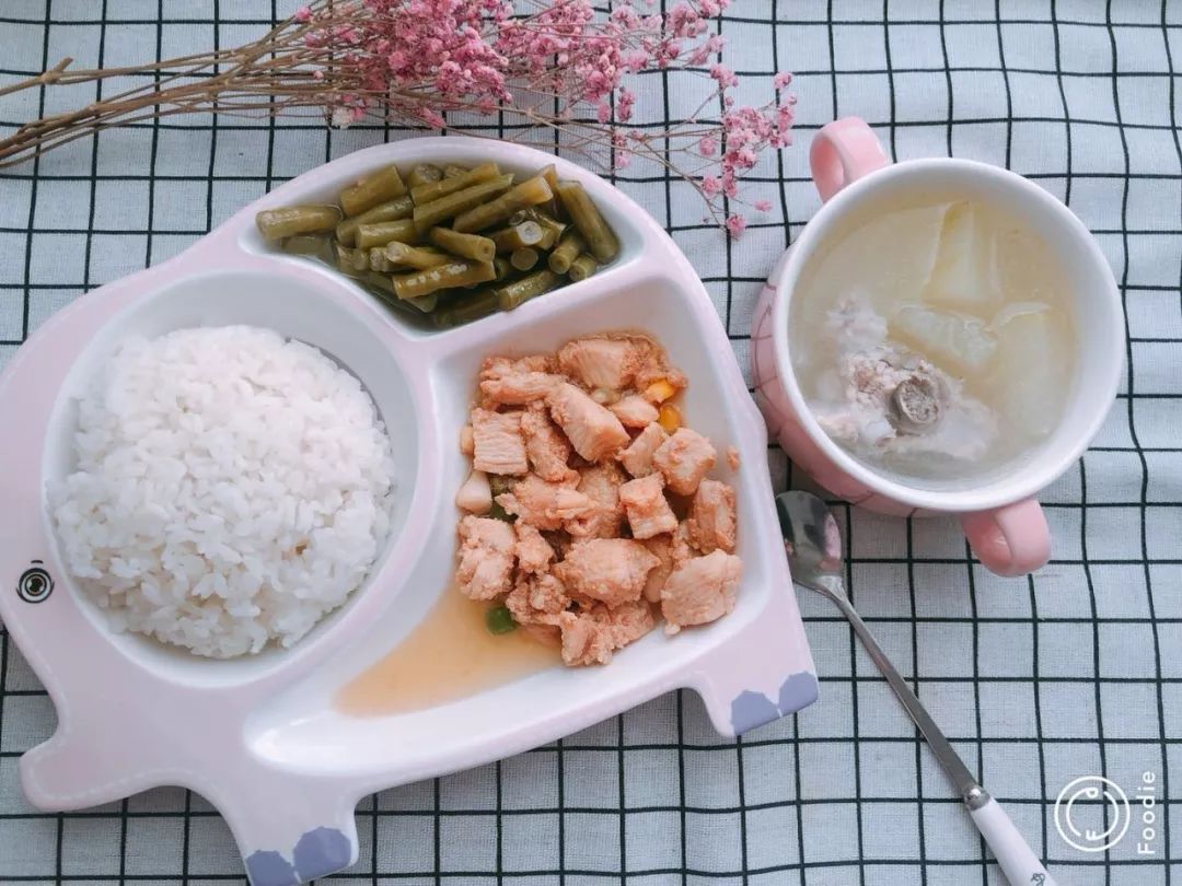 八个月宝宝早餐食谱 90f076517ef74c1bbb26107d7b6cf2ea.jpeg