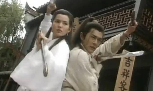 金庸江湖中的3把神兵,金蛇剑才第2,第1无敌