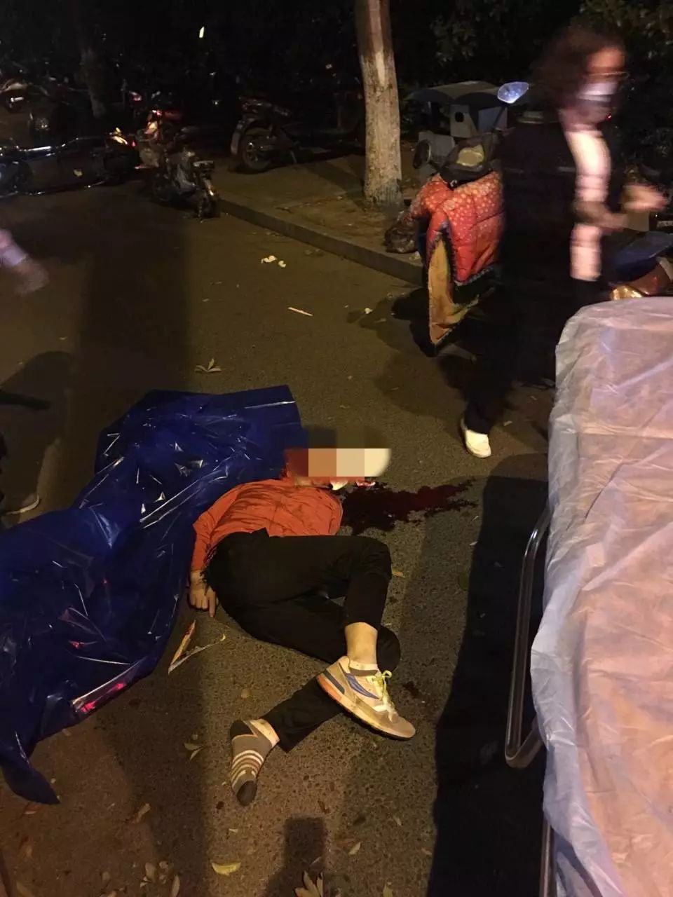 事故!江阴一男子深夜醉驾,血流一地