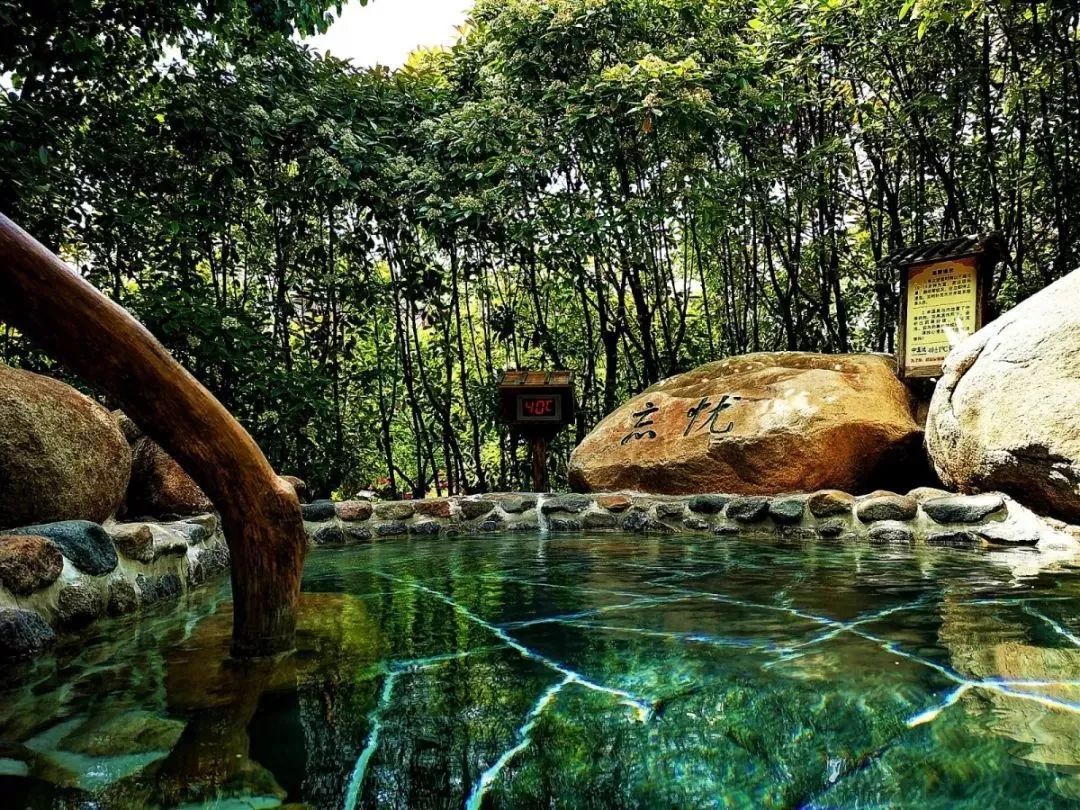 旅游攻略图片免费 b650213d99d94be6bbc0811e7c037429.jpeg