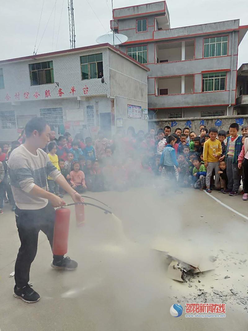 隆回县七江镇人口多少_隆回县七江镇