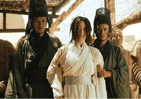 中国“四大美女”个个貌美，却有3个遭受裸刑，最后一个才17岁