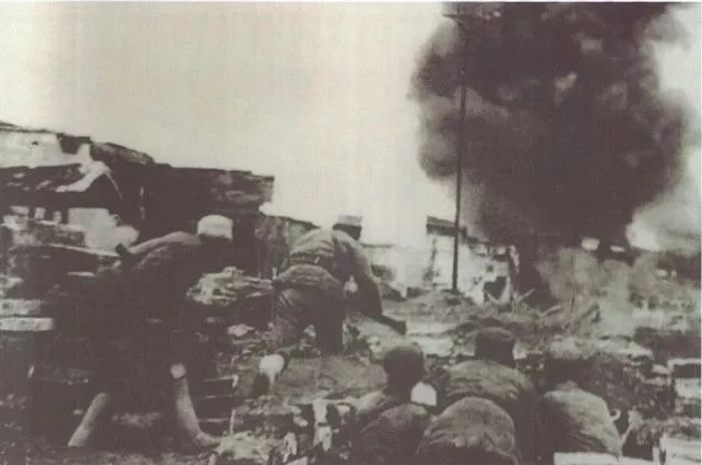 刚刚，防空警报响彻厦门！81年了，关于五通、关于“万人坑”的伤痛，我们不能忘记！