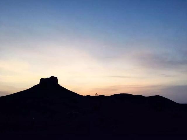 春风不度玉门关诗人是谁 02ba4fdbf23b4d4ebc17e8080b4814d6.jpeg