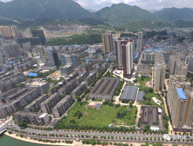 都匀伯爵人口_都匀毛尖图片