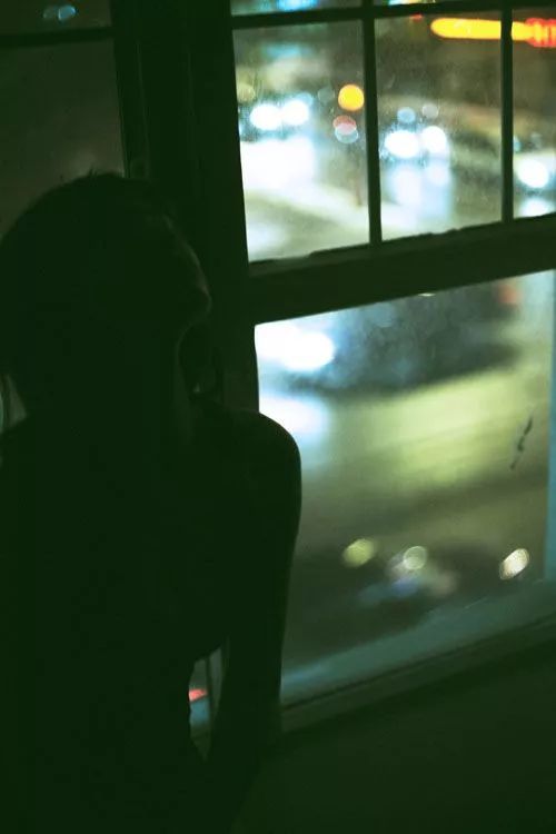 为什么有些人可以一直唱歌 4498048f1ffd47ffb69f798f50e748cf.jpeg