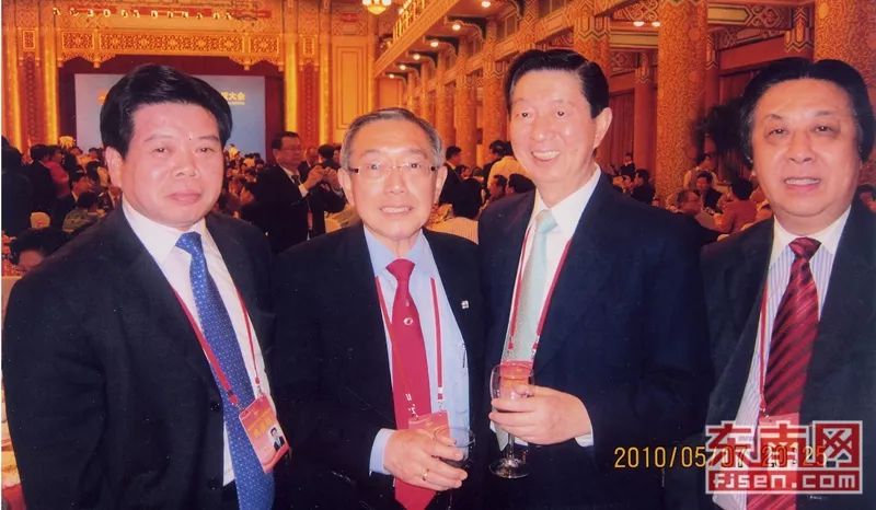 2010年5月7日,陈瑞平参加第六届世界华侨华人社团联谊大会.受访者供图