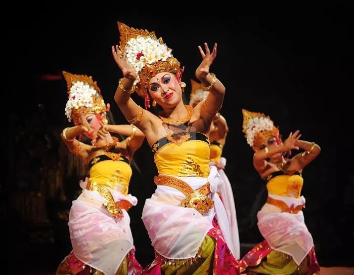 印度尼西亚巴厘岛传统舞蹈-凯卡克舞