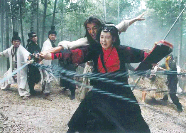 均在这里取景. 留下了武侯古居,尚香舞剑廊等许多影视景观.