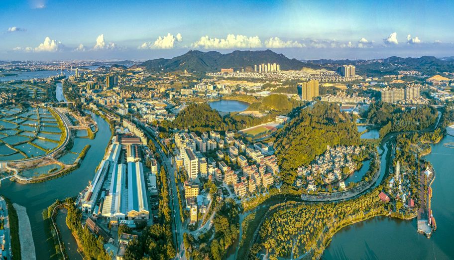 江门市鹤山经济总量_鹤山公园(2)