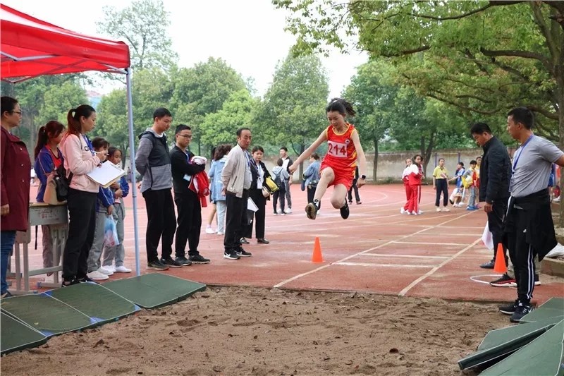 玉屏2019年中小学生运动会开幕_比赛