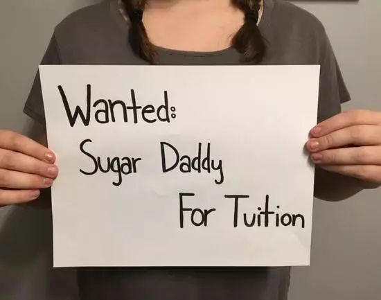 如何在大学赚生活费 9e5509f8b25a4badad4b93da50ef4af3.jpeg