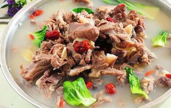 大锅炖羊肉&阿拉善特色清炖羊肉,简易原始的做法,美味就是出自您的手.