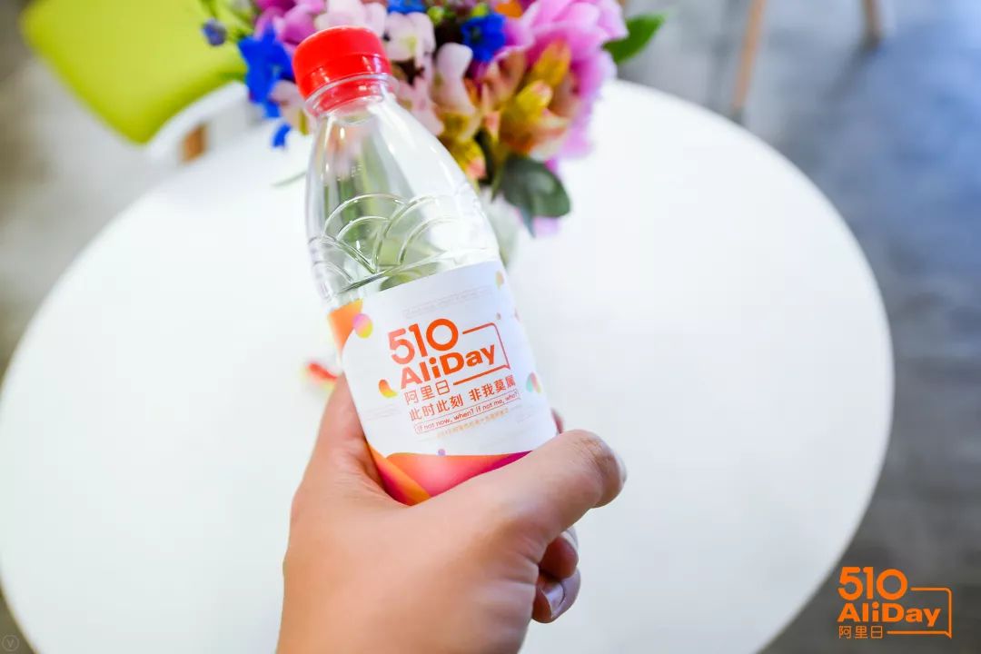 510阿里日见证幸福、潘石屹PK快手网红手工