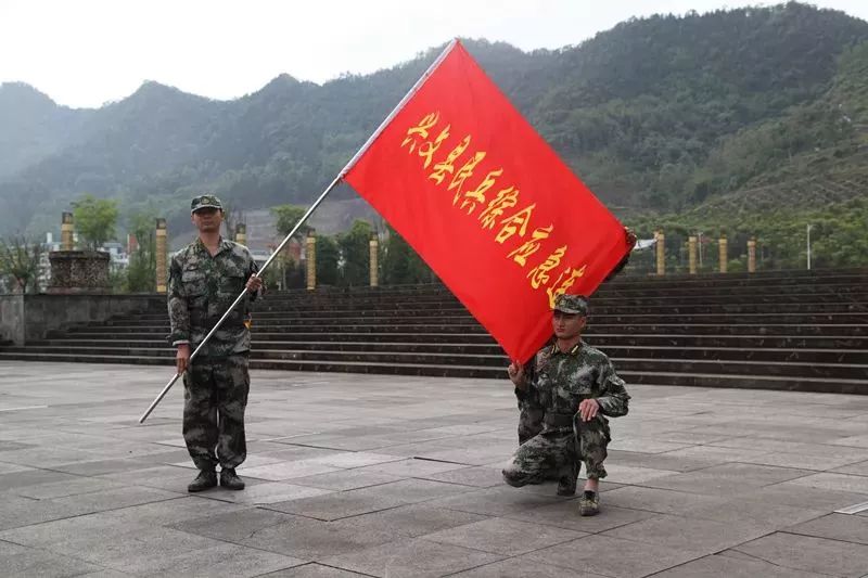 作风优良"的强军目标都展现了民兵应急连官兵每位民兵战士的一举一动