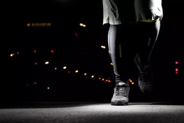 晚上的最佳运动 09049542dc124d3a8081eec954cad689.jpeg