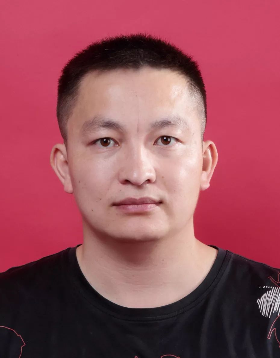 石狮一中2019级新初一年部分优秀教师简介