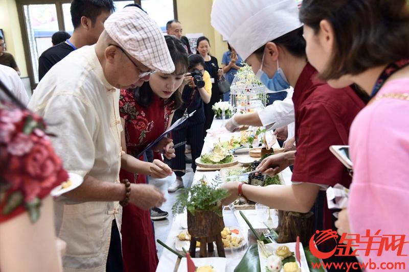 广州招聘厨师_学西餐,为什么都选择广州新东方烹饪学校(3)