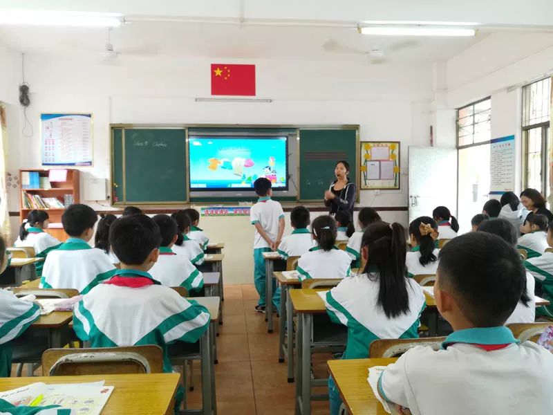 好的英语老师怎么教学 02248b593948489aa4ef59789985abce.jpeg