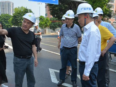 佘楚雄督导潮州大桥东立交和韩江新城半岛广场项目征拆工作