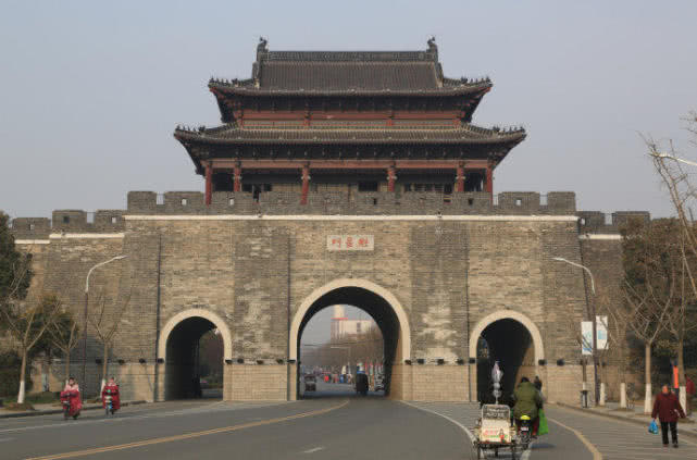 江苏知名旅游城市,被称为中国运河之都,各种名胜古迹数不胜数!