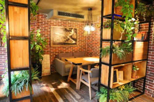 飞机场附近火锅店推荐 597500712e93457da1cf254a9b7967eb.png